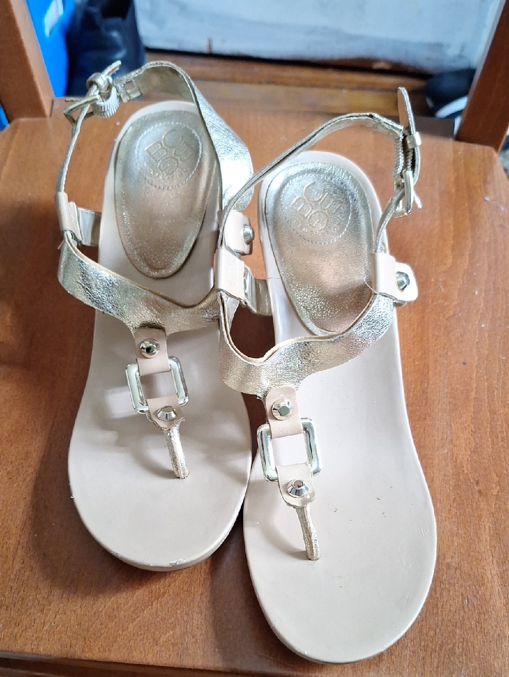 BCBGeneration Metallic Gold Wedge T-Strap Sandals - Picture 5 of 10